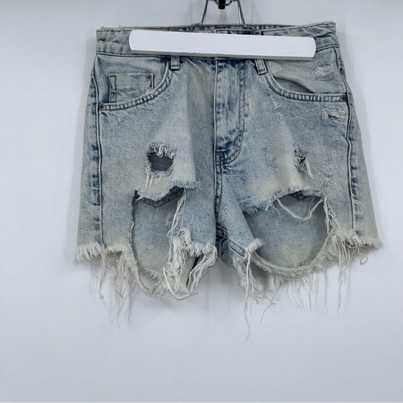 Zara Trafaluc Denim Jean Shorts Distressed Light Blue 100% Cotton Size 2 - Picture 1 of 2